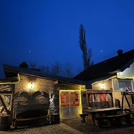 Matanovi Dvori Villa Slavonski Brod Eksteriør billede